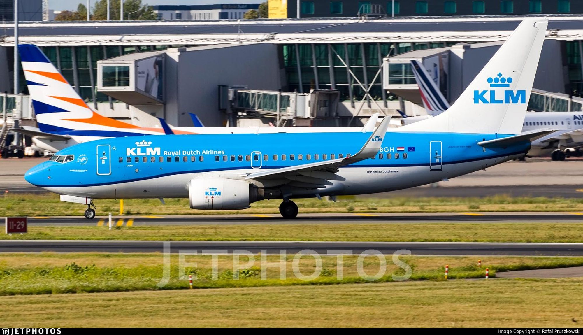 Picture of captured plane.