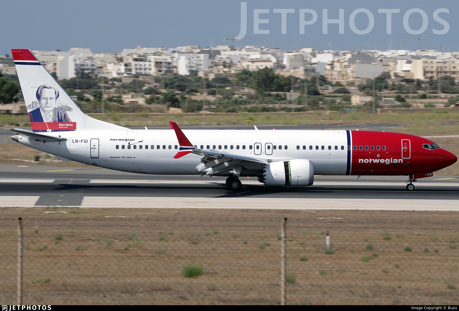 Picture of captured plane.