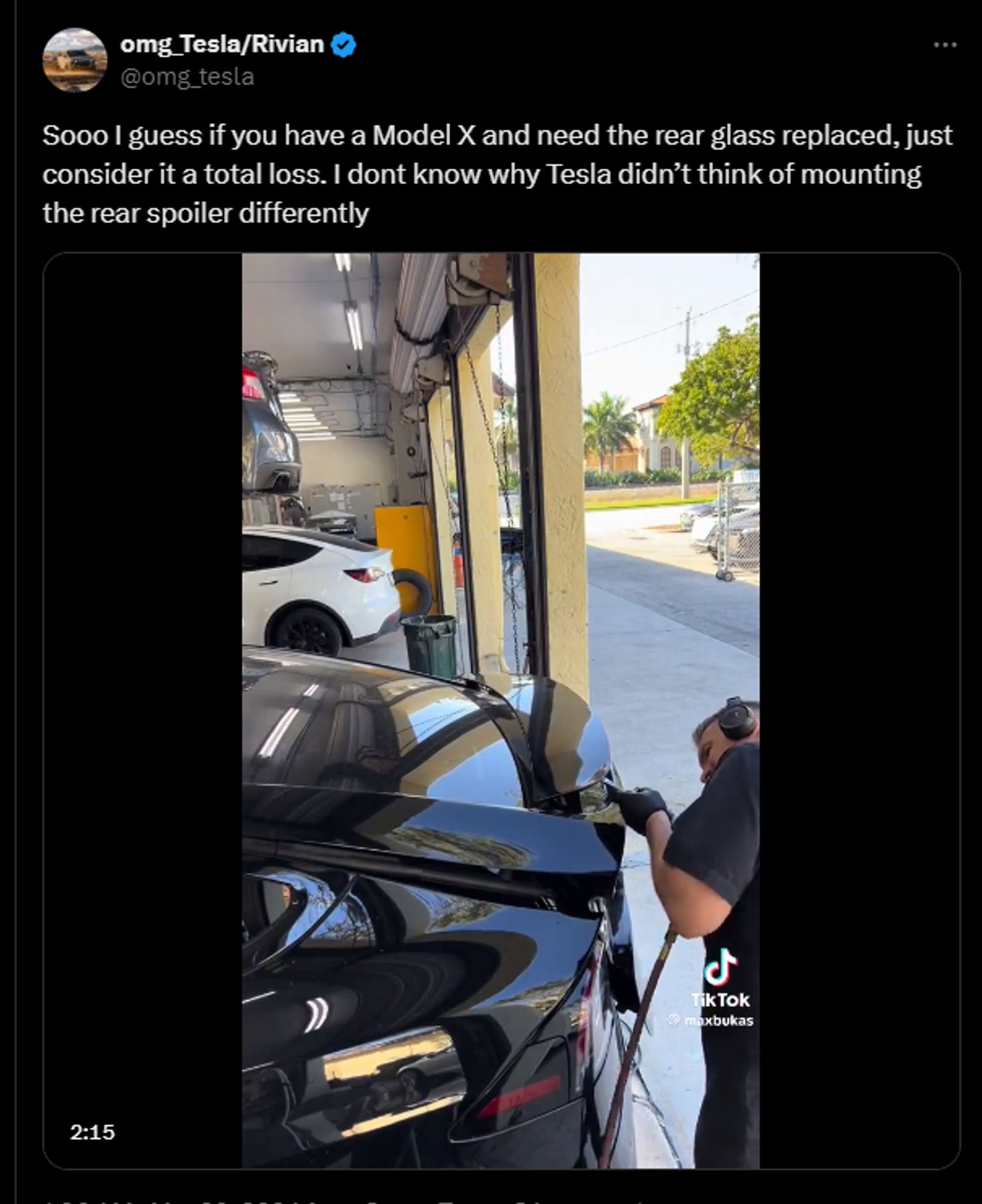 @omg_tesla
Sooo I guess if you have a Model X and need the rear glass replaced, just consider it a total loss. I dont know why Tesla didn’t think of mounting the rear spoiler differently

Video of mechanic trying and failing to remove the spoiler without breaking it.