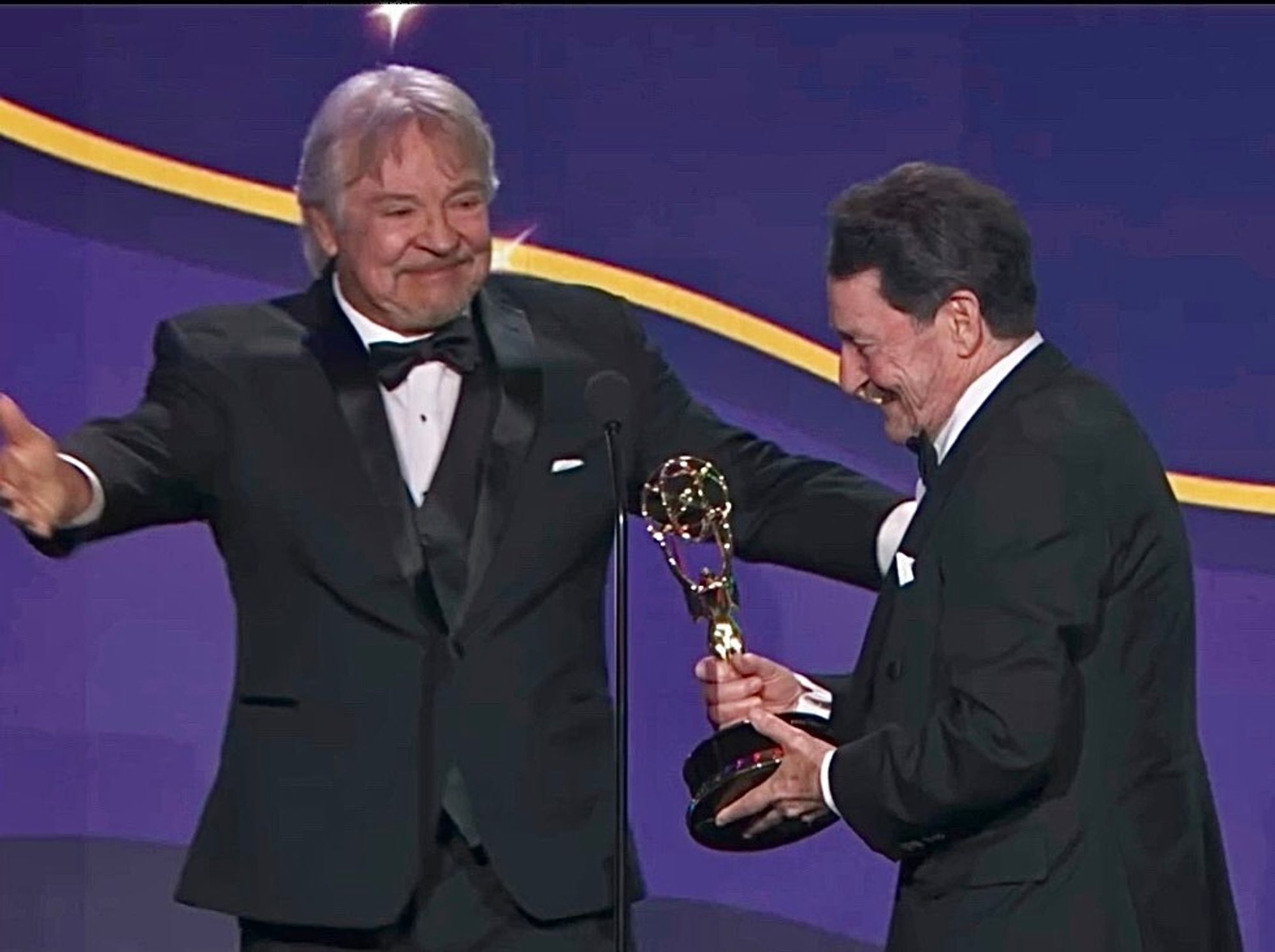 Frank Welker giving Peter Cullen his lifetime achievement award (2023)