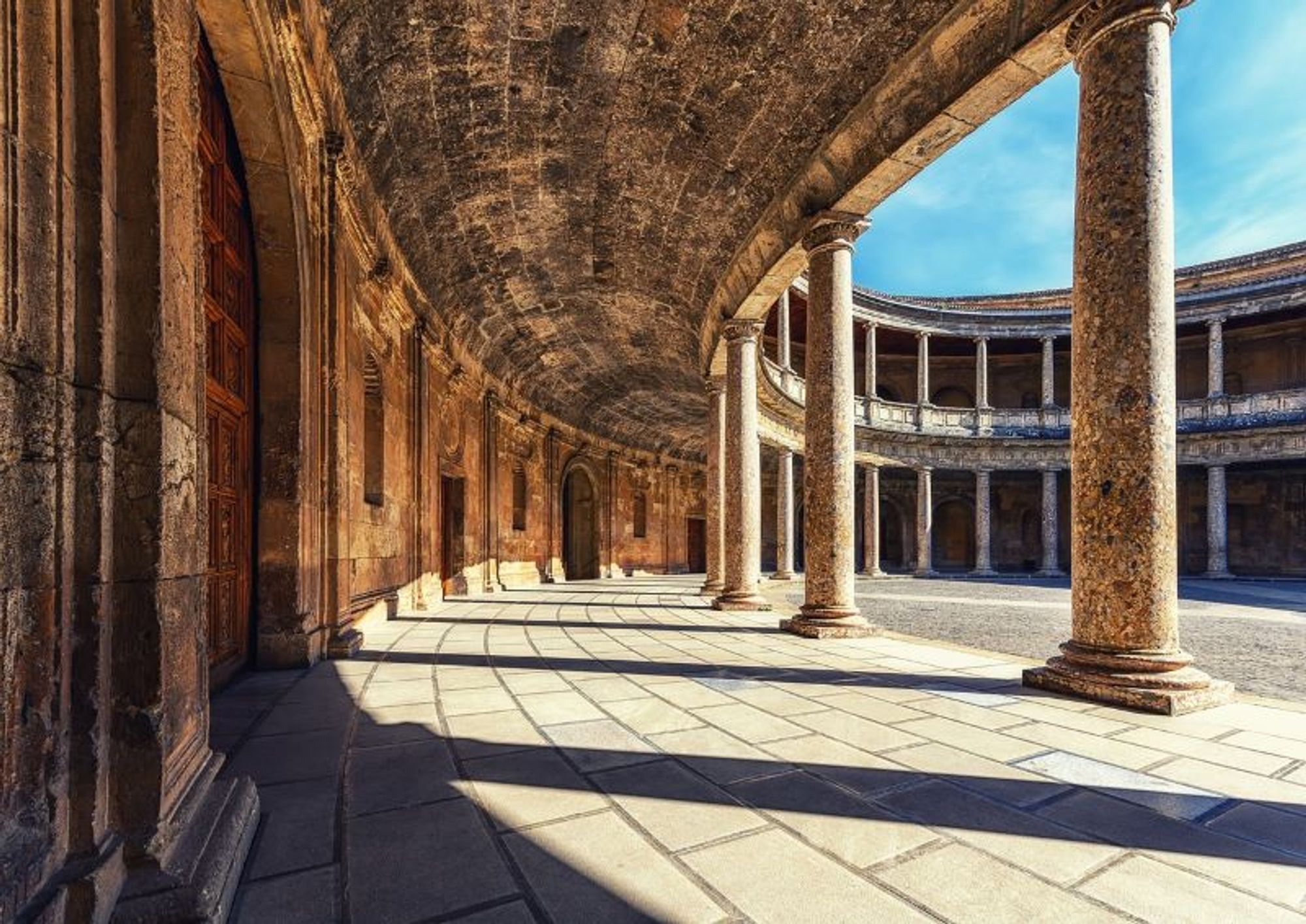 Columns and vault.