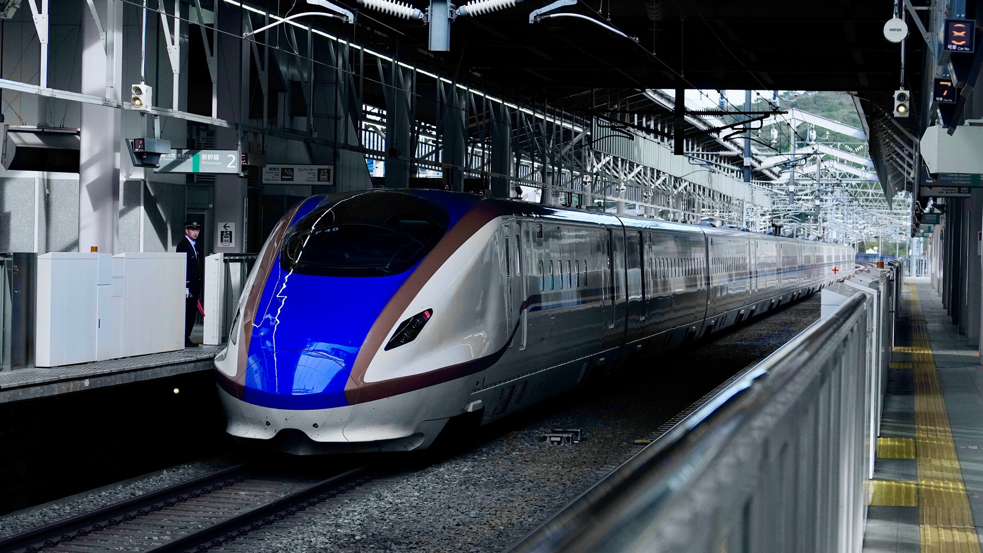 E7 series Shinkansen, set F40, leaving Karuizawa station