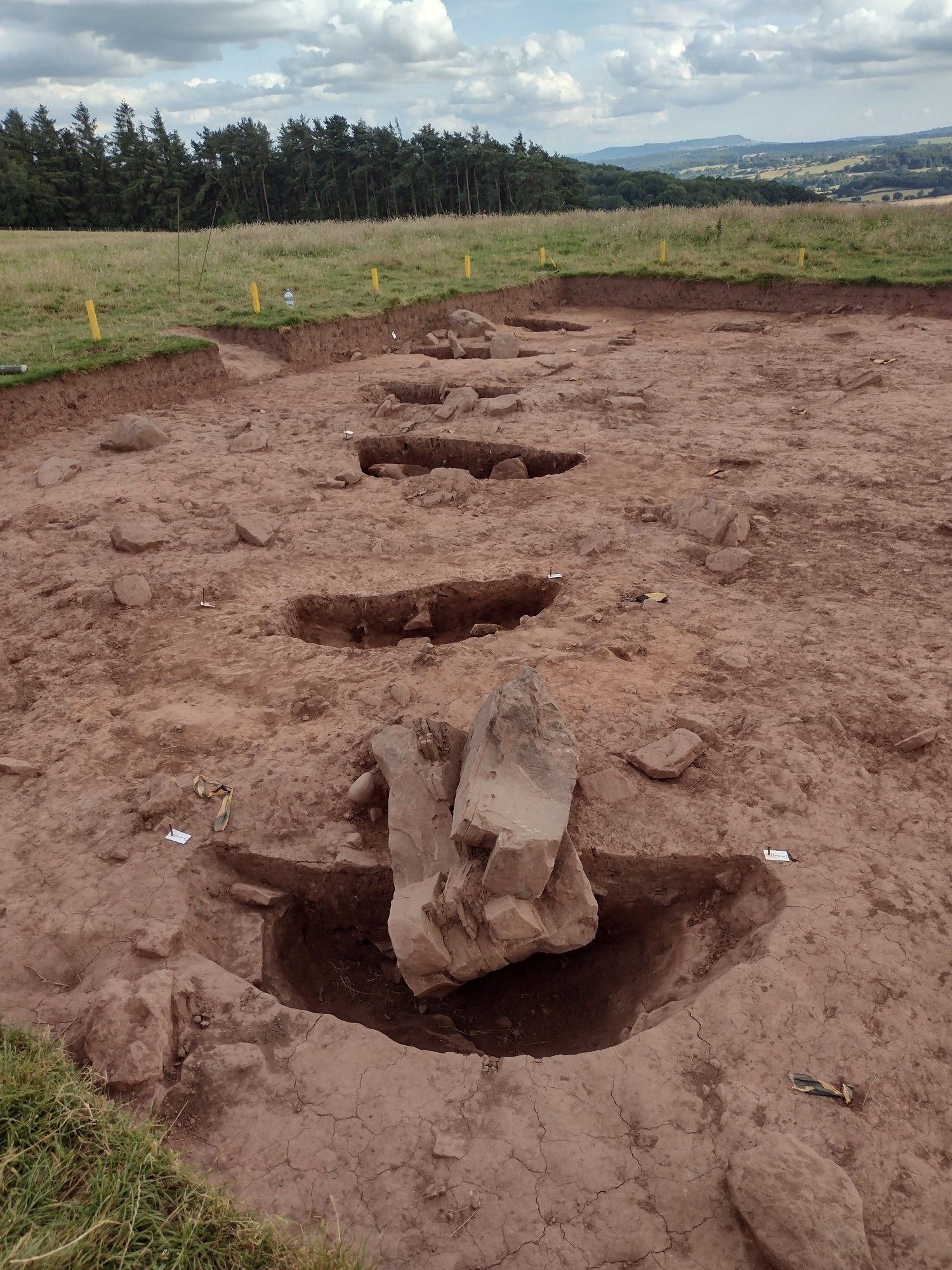 #StandingStoneSunday from Herefordshire and the remnants of a stone circle orthostat revealed in this summer's excavation near Arthur's Stone.