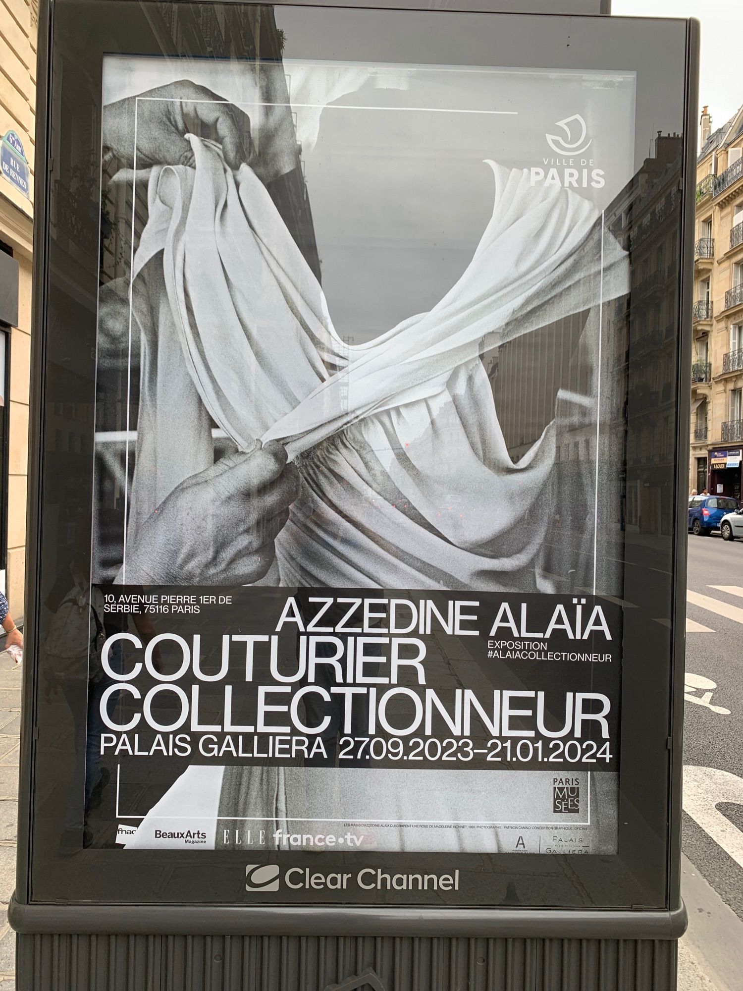 Affiche expo Azzedine Alaïa