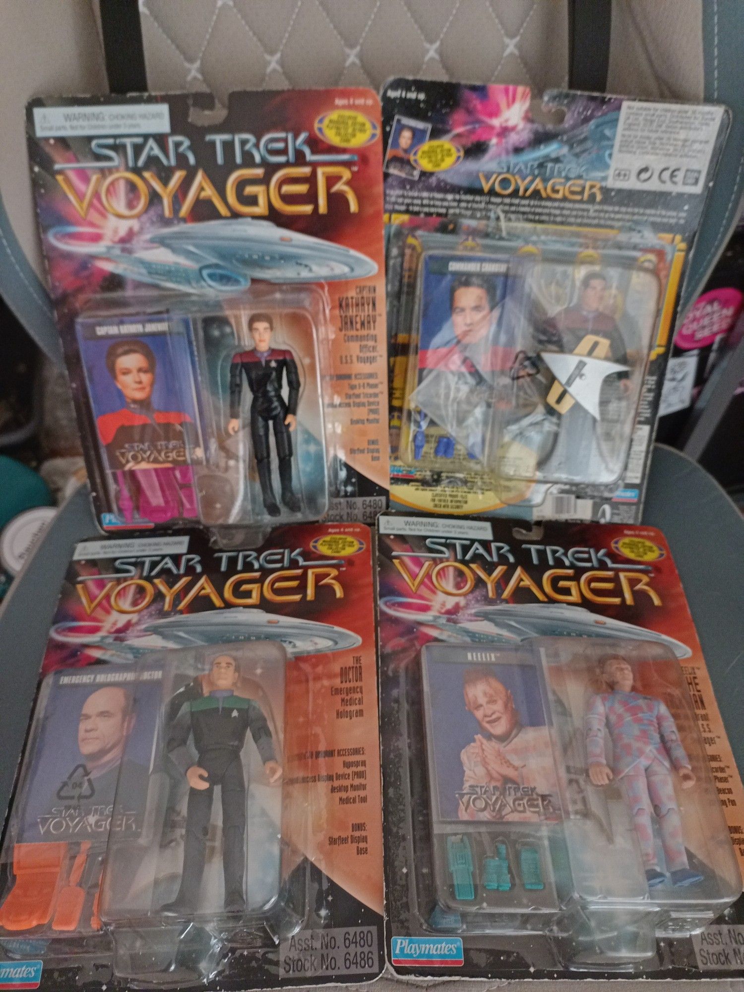 Alte Star Trek Voyager Figuren, Janeway, Chakotay, MHN und Neelix