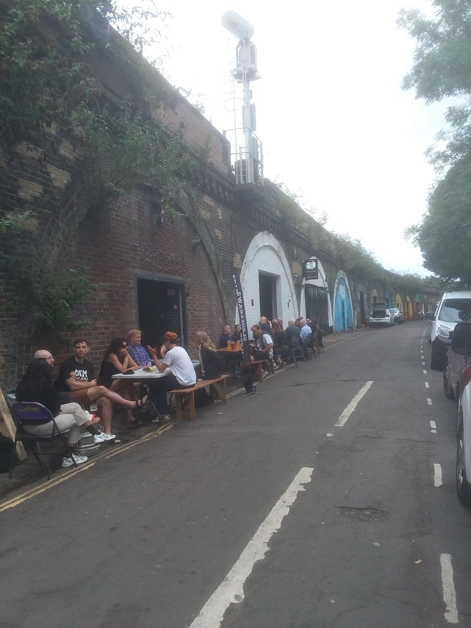 At last! A weekend of sunny and dry weather, perfect for relaxing with a beer. We're open both Saturday and Sunday 2-8pm, with seats in our suntrap.