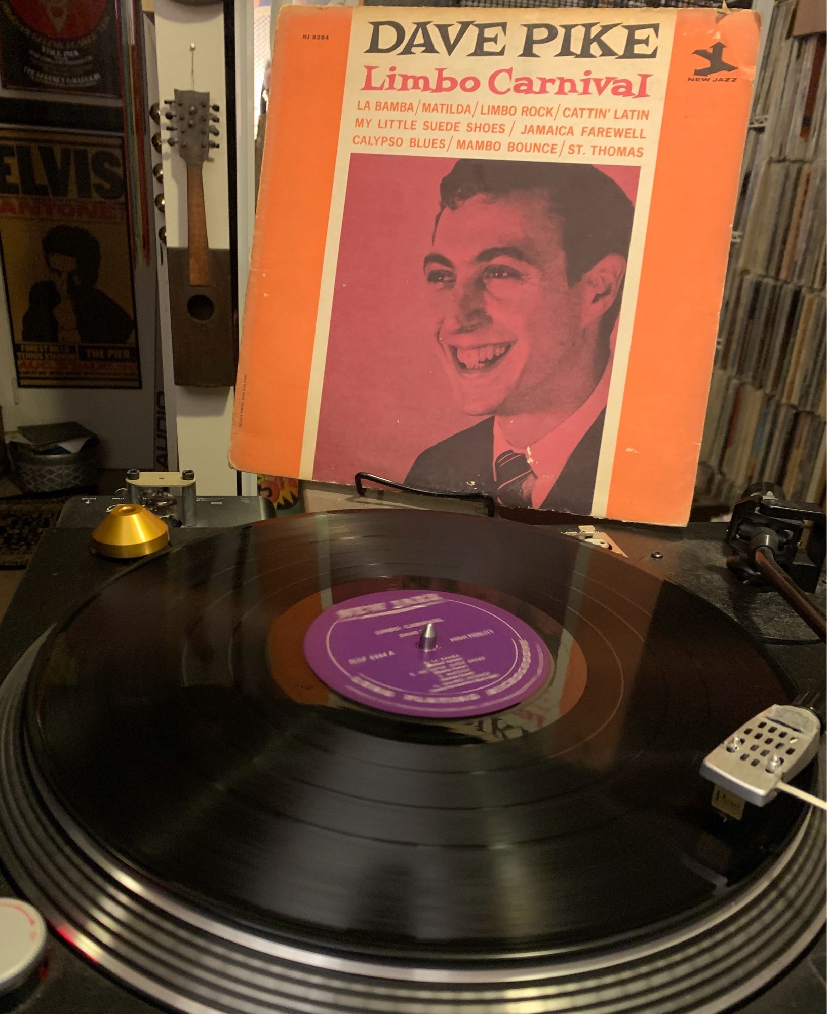 Another fun bargain find today at Groove Merchant Records is this well loved but still very enjoyable 1962 Dave Pike LP. Jimmy Raney on guitar, Ray Baretto on Congas, Tommy Flannagan on piano, etc. Has a sizable rollercoaster warp that doesn't impact play (I may take it to be flattened). It is produced by Elliot Mazer who later worked with Neil Young & Linda Rondstadt.  This may be one of his earliest productions, if the wiki is accurate (RVG engineered). #jazzsky #musicsky