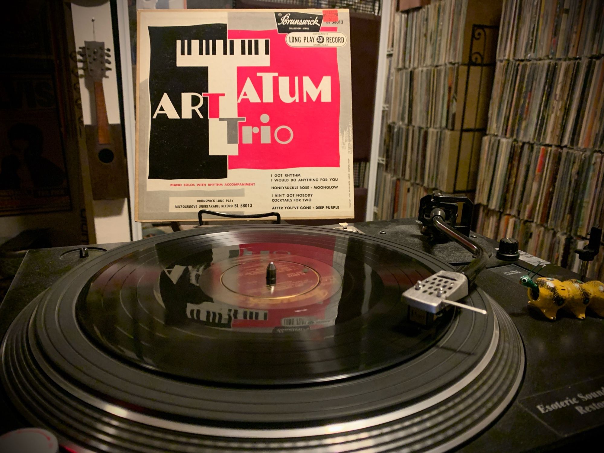 Did I need another Art Tatum 10-inch LP? Why yes, I think I did, thank you... especially as I'd never seen it before and it was in near perfect condition and it was only 2bux. Bargyn bin therapy at its finest. From 1950...