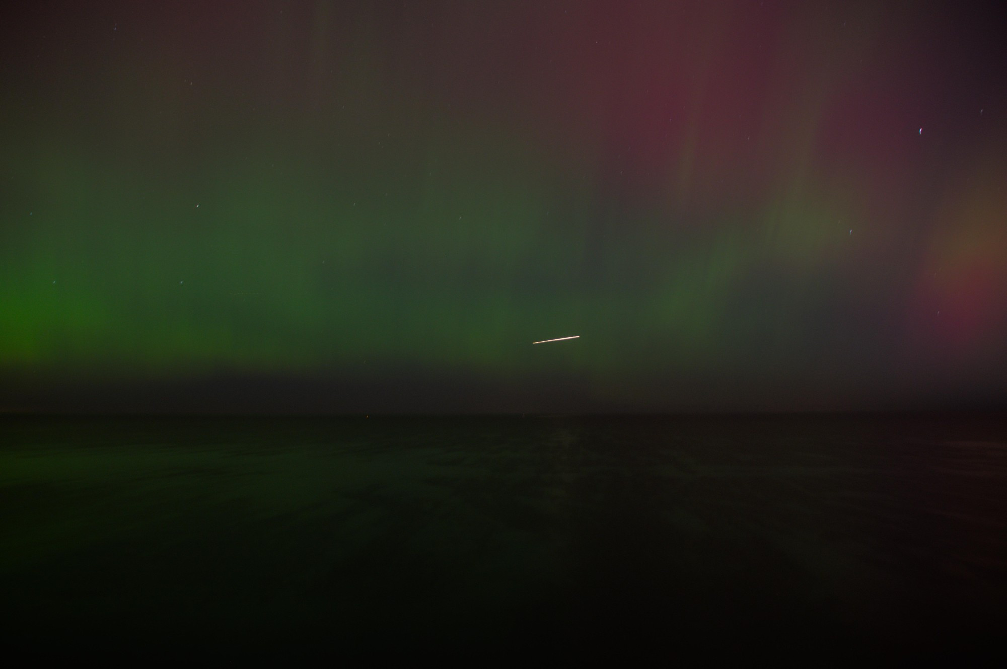 Photo of aurora borealis over Lake Erie by Cleveland, Ohio