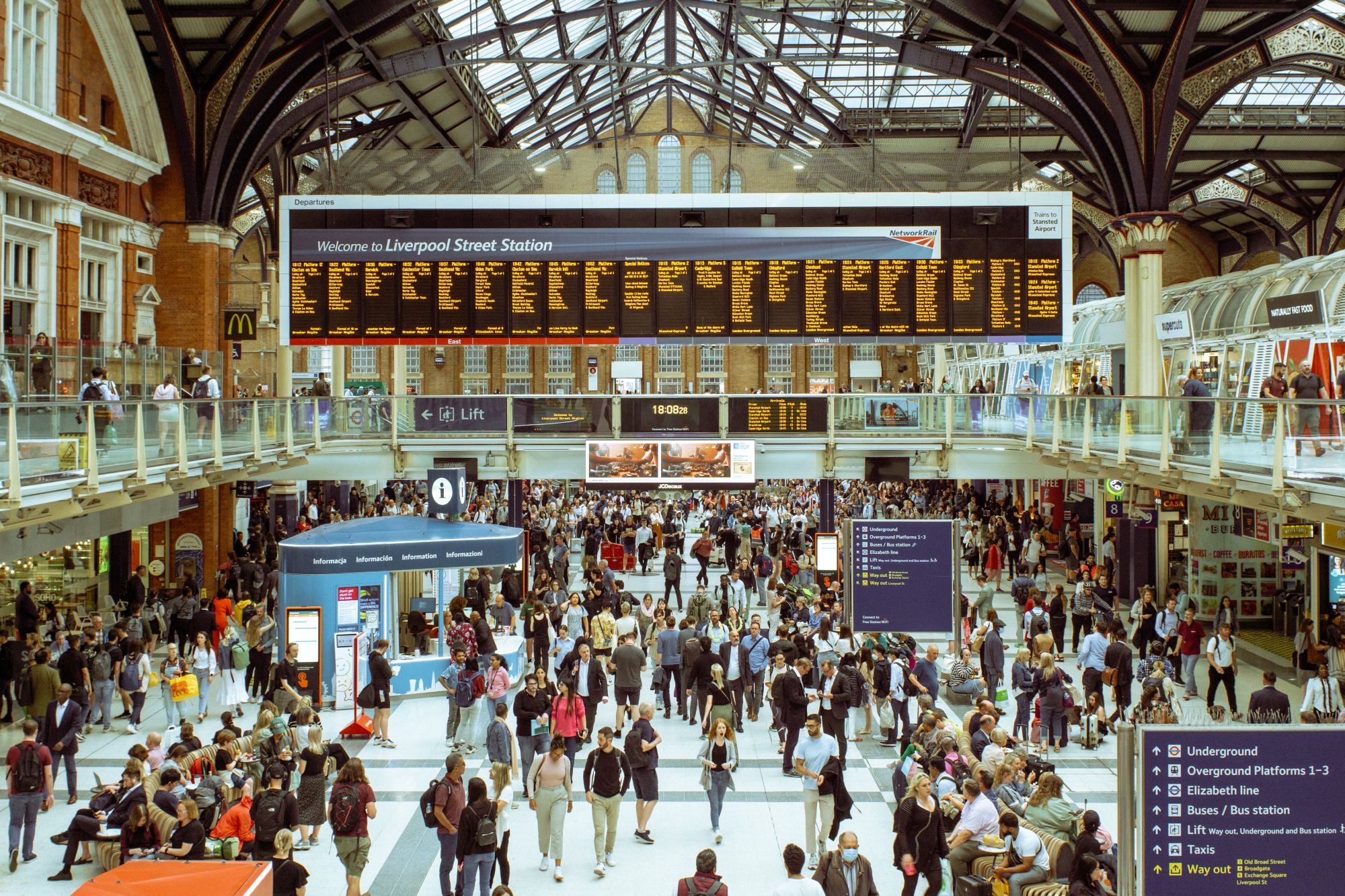 A photograph of the main concourse of Liverpool Street Station, London.