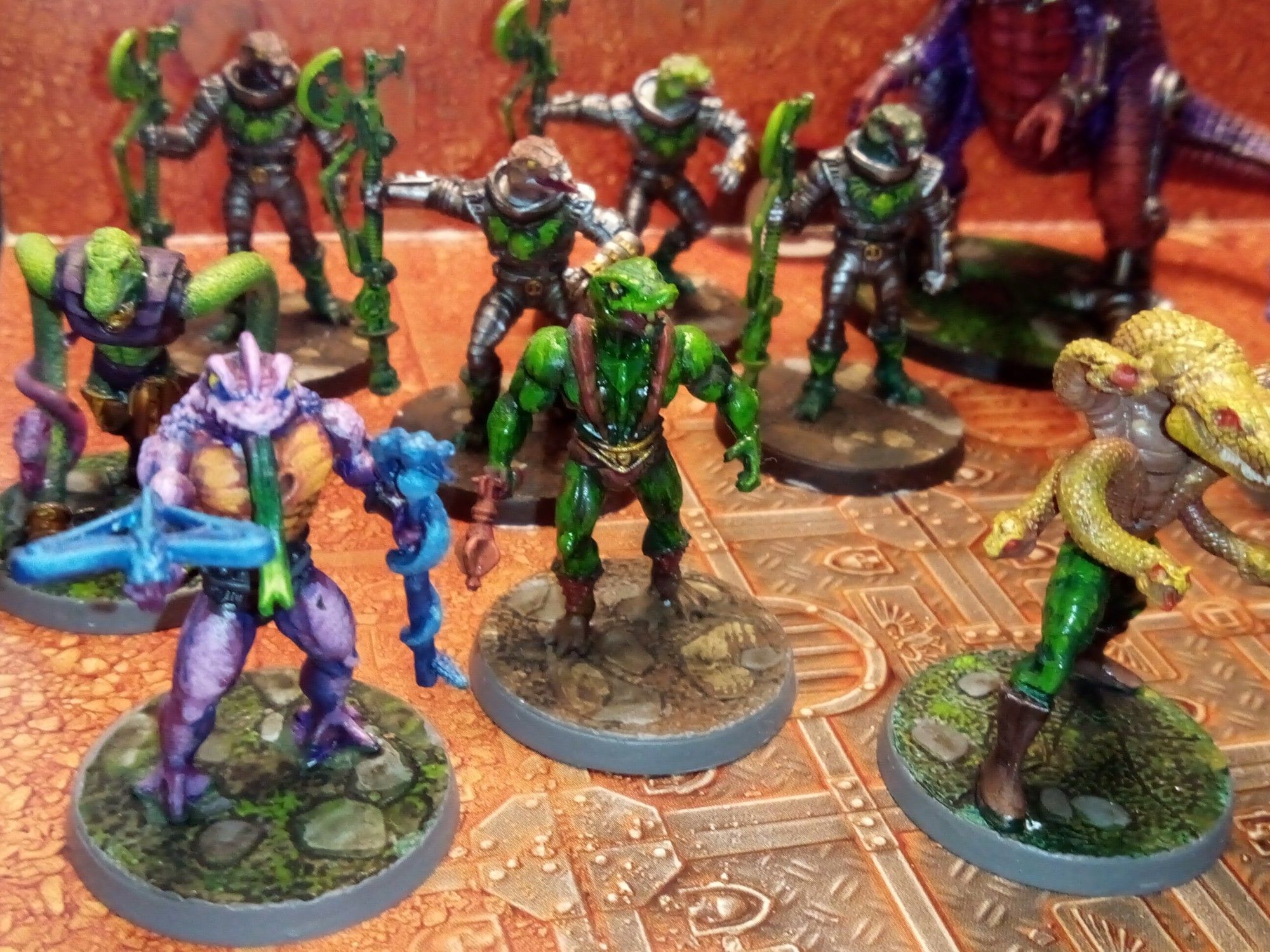 Tung Lashor and Kobra Khan among other Snake Men troops.