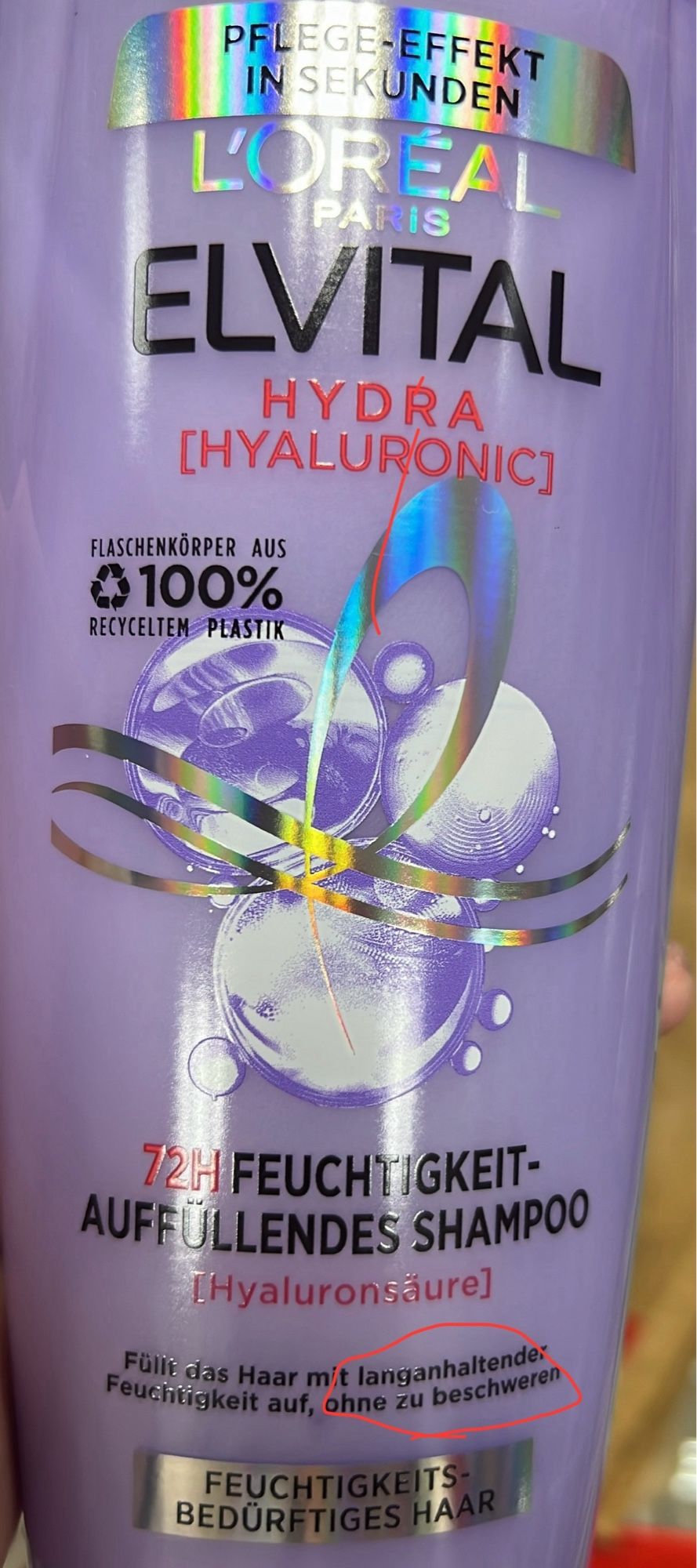 Shampoo von El Vital. 
Text: „Füllt das Haar mit langanhaltender Feuchtigkeit auf, ohne zu beschweren“