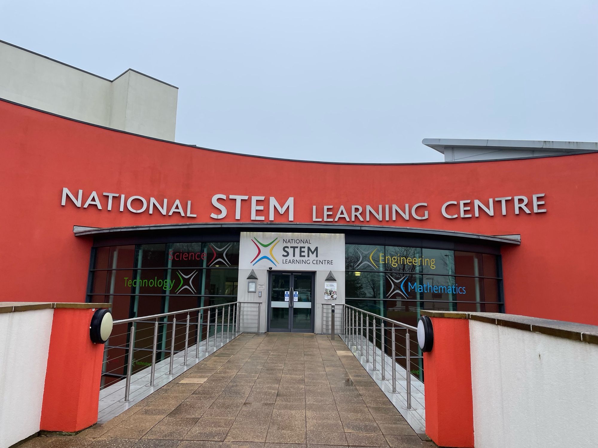 Entrance to the National STEM Learning Centre on the campus of the University of York. It’s surprisingly difficult to find within the campus if you walk from the city, but convenient from the car park… I saw a lot of the uni campus whilst being lost!