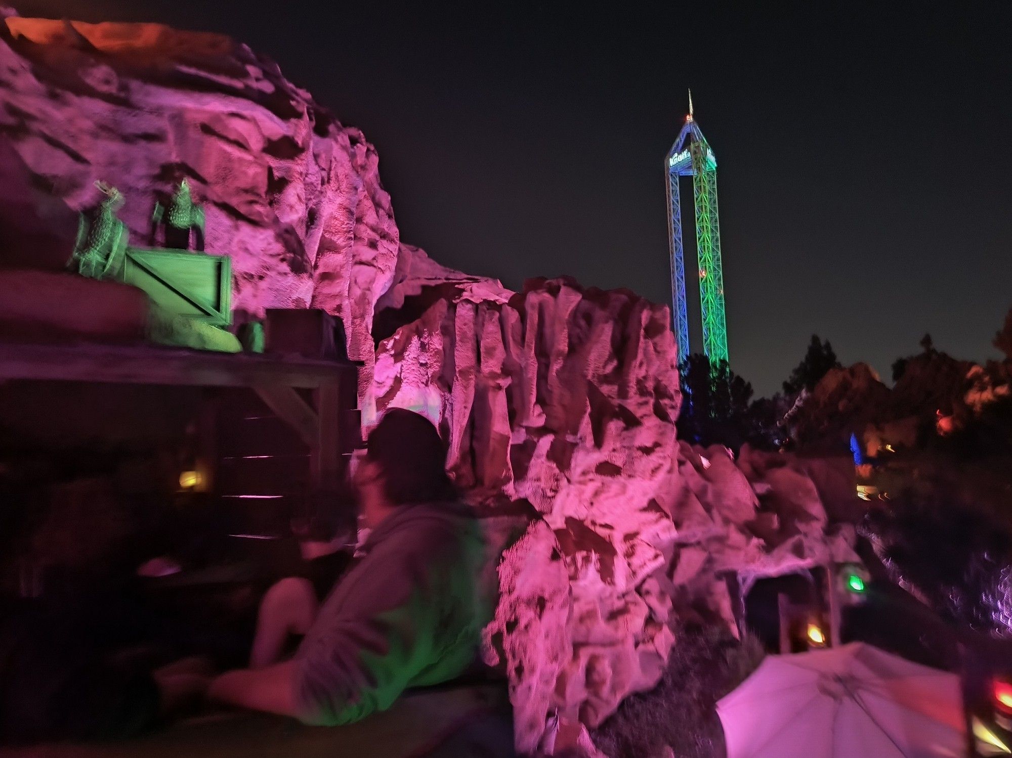 Photo of Supreme Scream from aboard the Calico Candy Mine Ride.