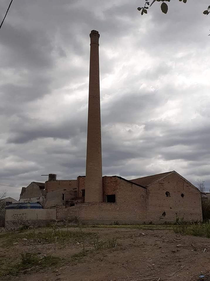 Antigua Chimenea Industrial.