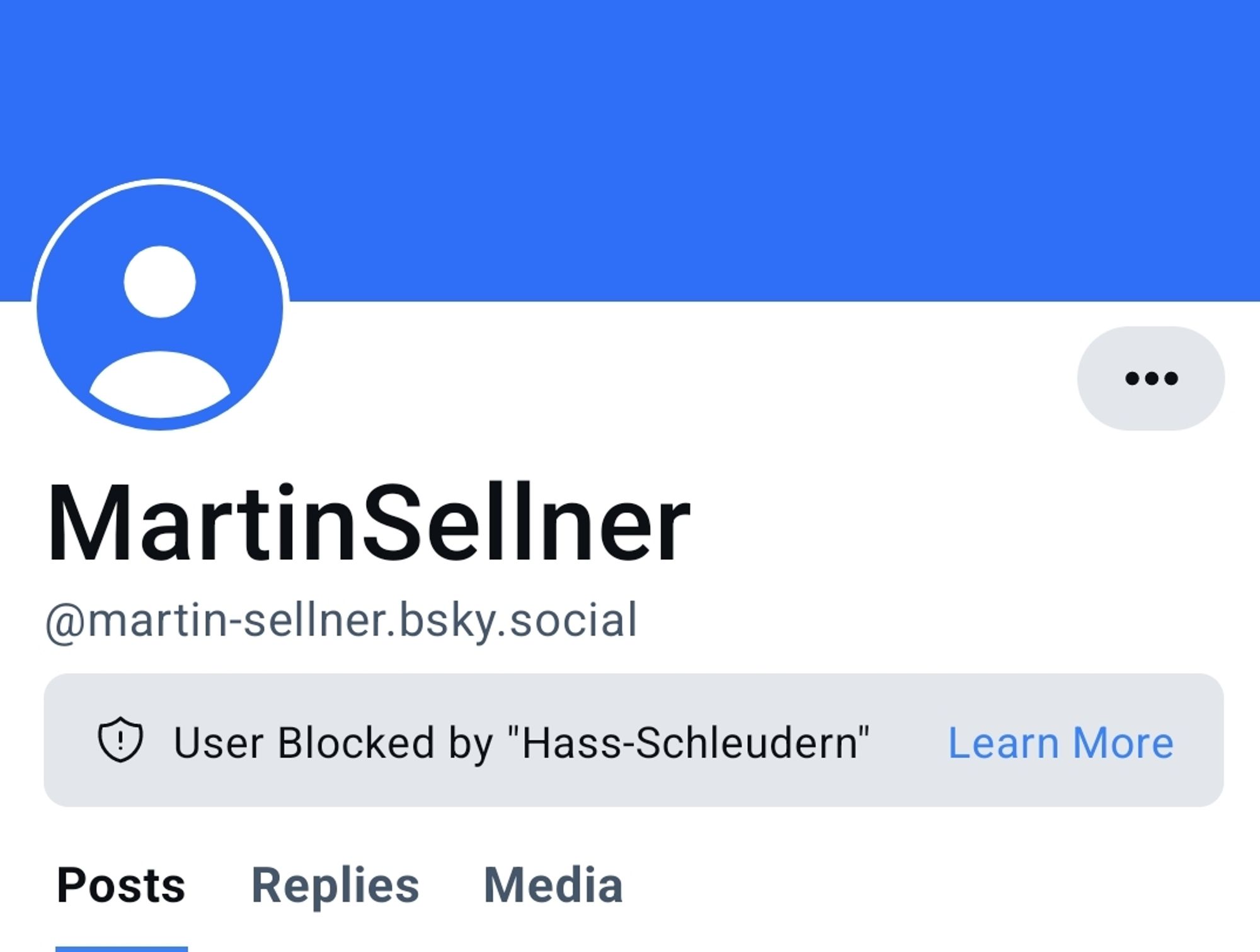 Martin Sellner blocked by "Hass-Schleudern"