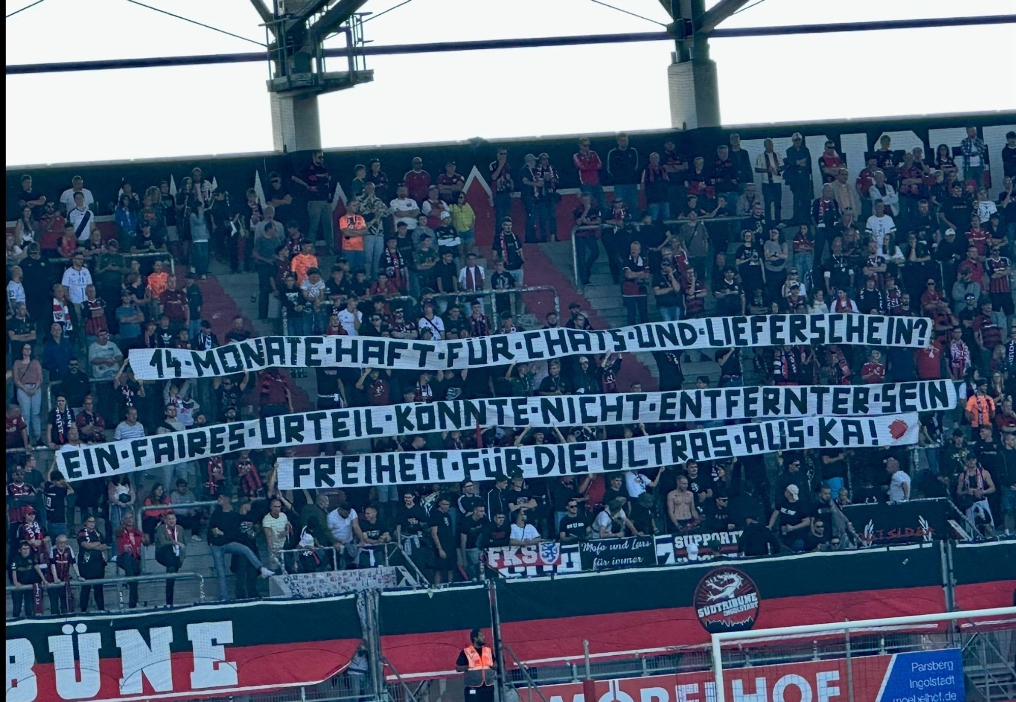 Banner der FCI Fans