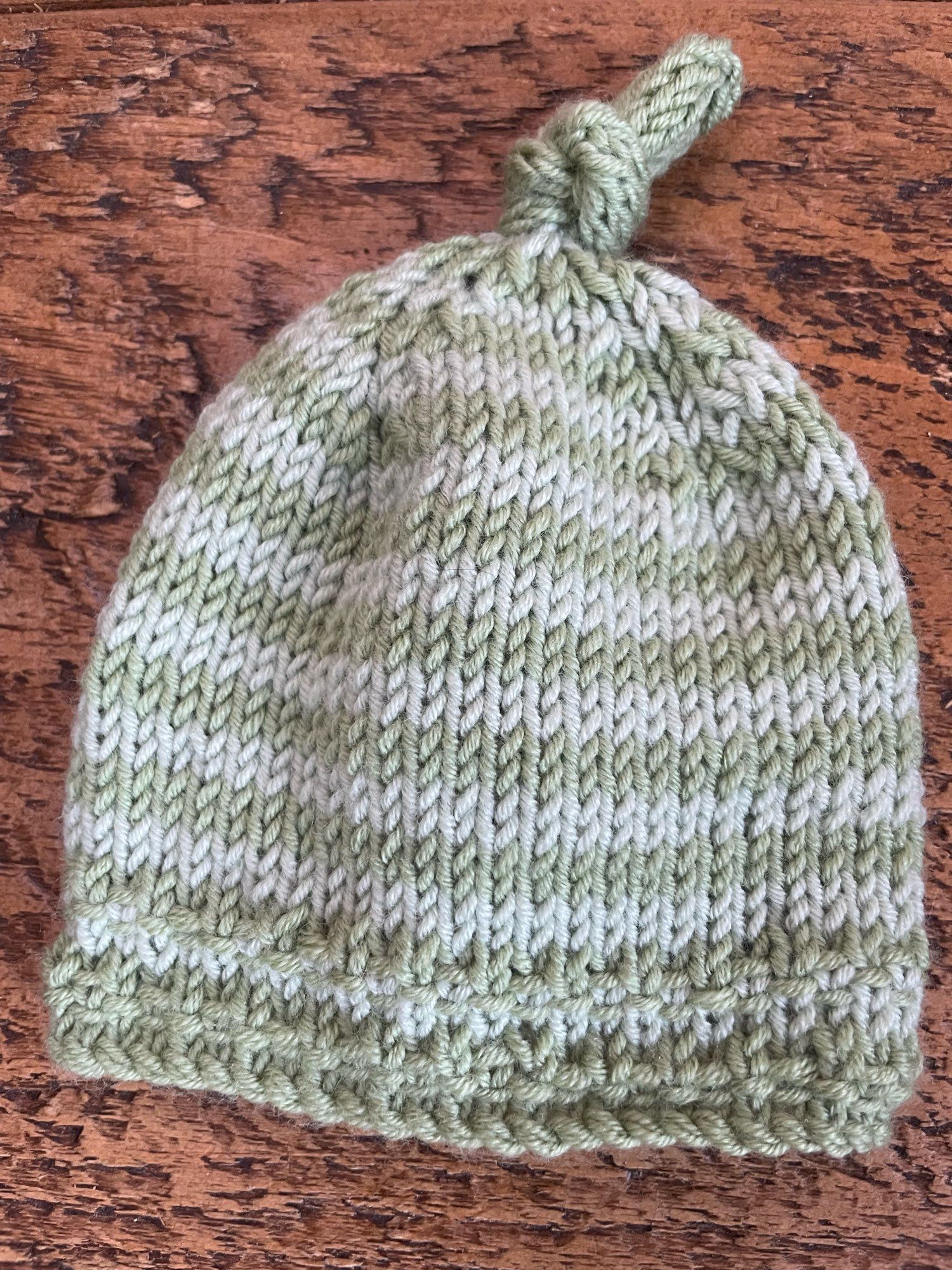 Baby hat in gender neutral colours