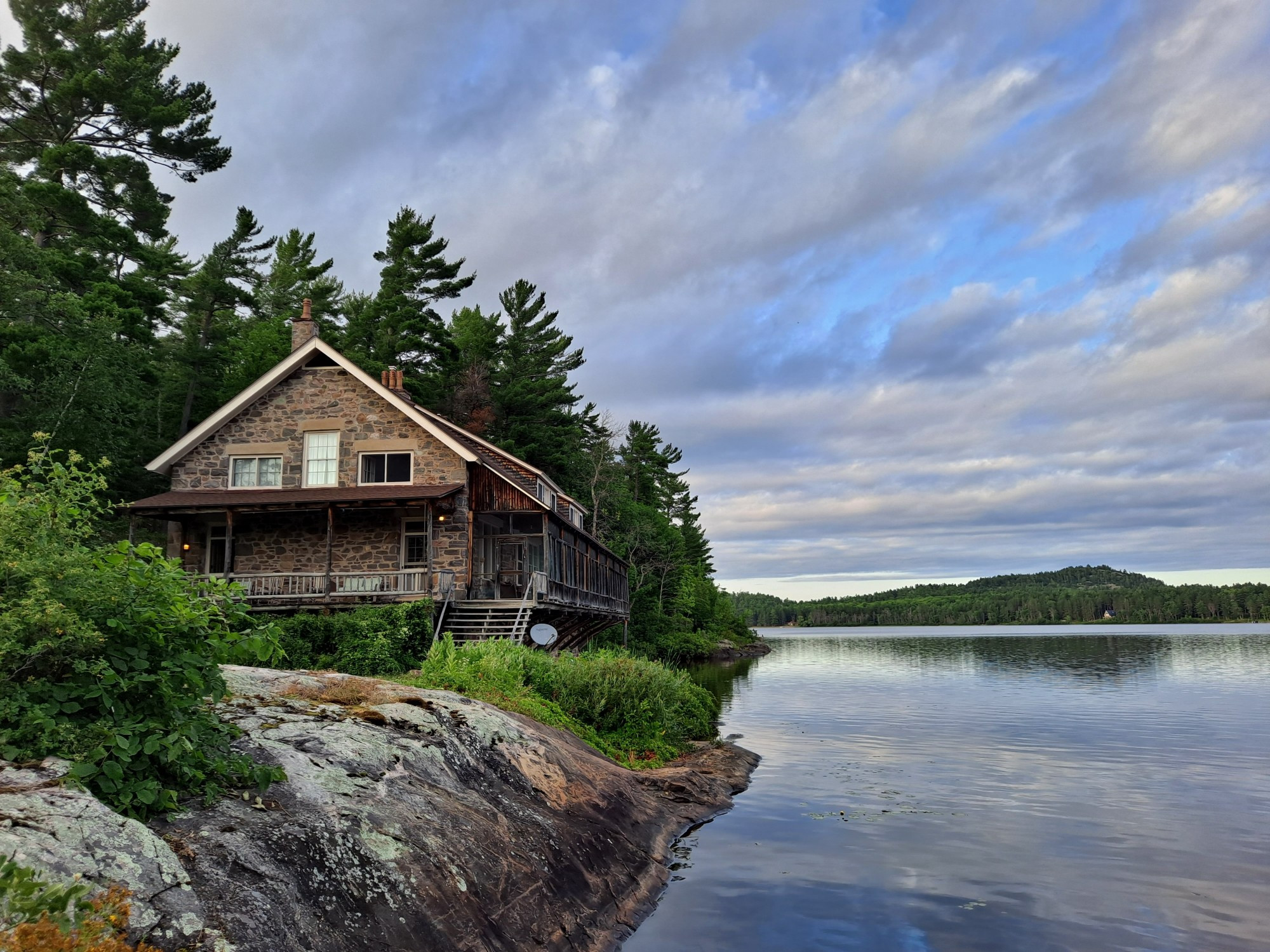 House and lake and hills. Ives Lake Field Station.