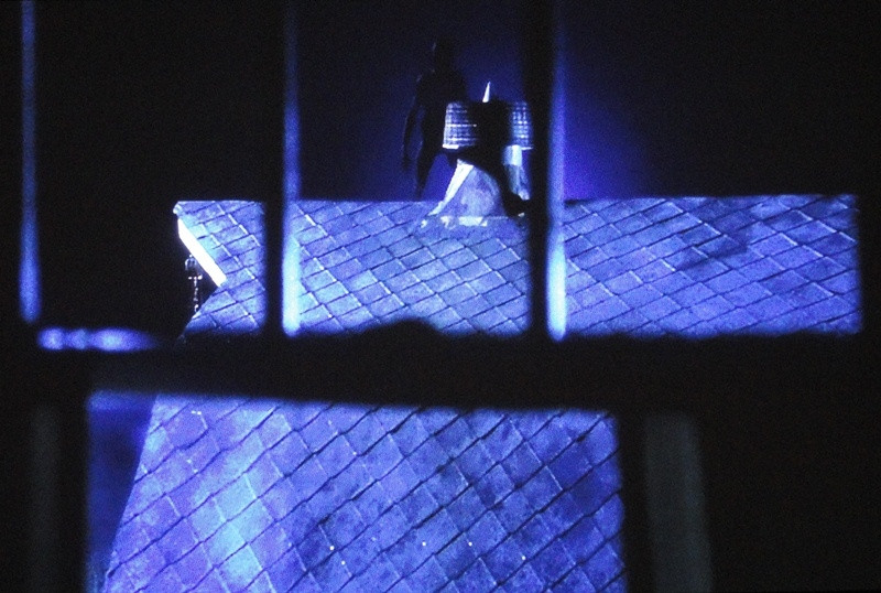 Alien on house in Signs. 