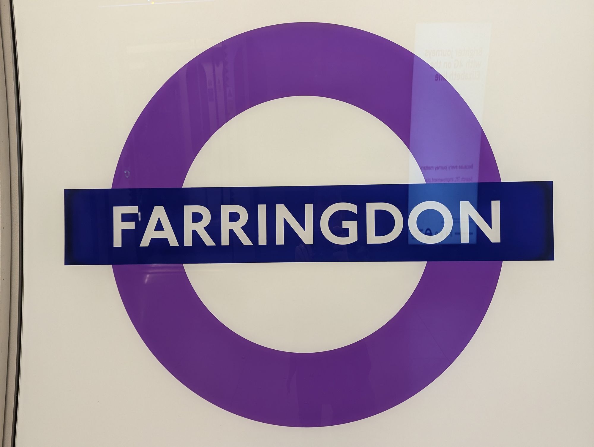 Farringdon station roundel.