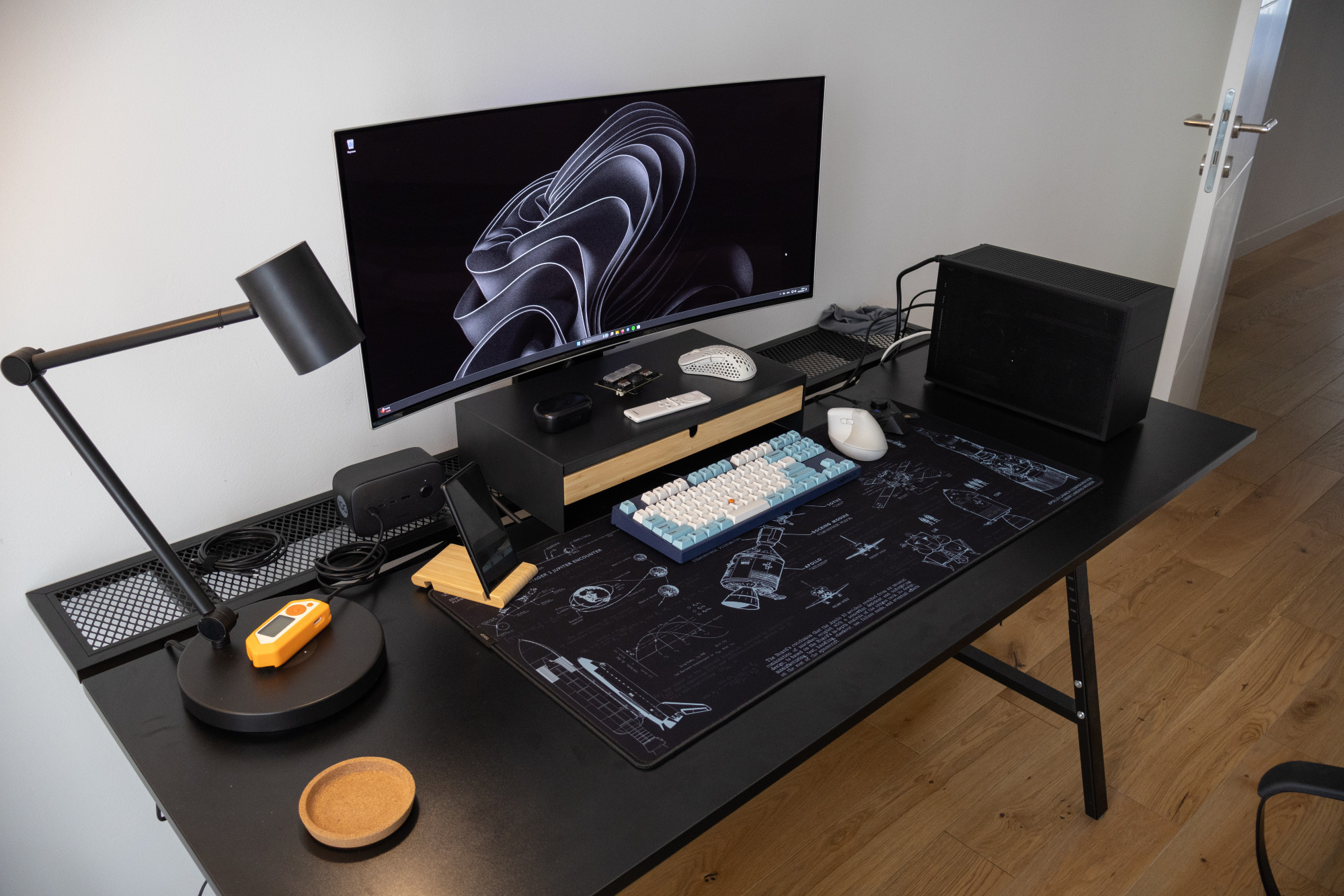 overall desk composition with monitor, sffpc, keyboard, etc