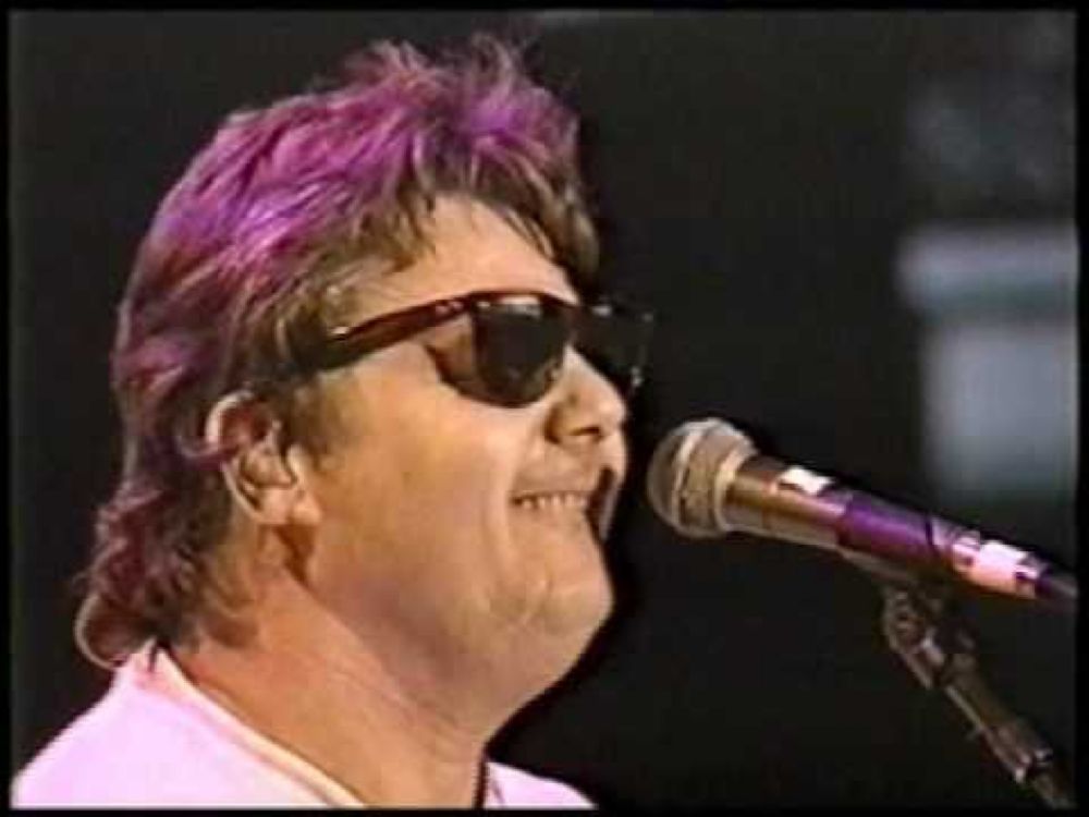 Fly Like An Eagle (acoustic) *RARE* - Steve Miller Band (Live '92)