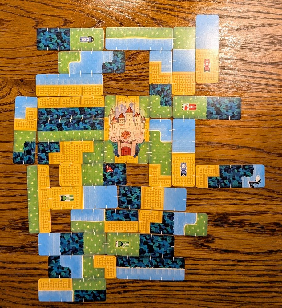 Final tableau for FAR, showing a varied landscape. Score is Right/Green 26, Left/Red 22, Bottom/Blue 10.