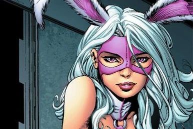 Até então ela não apareceu tanto em Hqs do Batman a partir de Novos 52 pra frente só tendo umas pequenas aparições que não dá pra se lembrar direito, bem espero que eles consigam desenvolver ela pra ser uma vilã bem promissora nas próximas HQs do Batman talvez lidando até com os outros vilões e o resto da batfamília por seus interesses próprios, ela com certeza tem o seu charme pra enganar muito bem o Batman/Bruce Wayne pra que cumprisse seus objetivos e bem só espero que mesmo tendo aparecido na Pacificador ela não volta a ser esquecida já que nem quando ela foi introduzida nos Novos 52 das HQs nem lembra dela direito por ser bem obscura dos demais