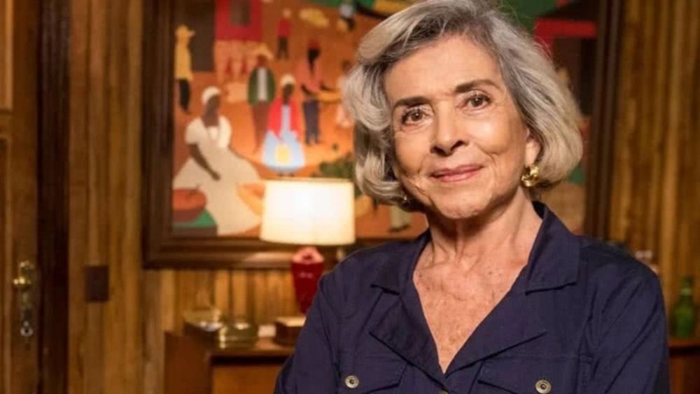 Betty Faria detona: “Extrema direita é contra pretos, judeus, gays e velhos”