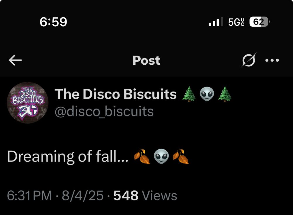 Twitter disco biscuits tweet that says dreaming of fall