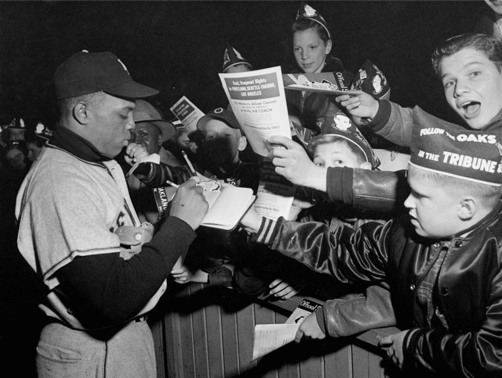 When Willie Mays became a superstar and an American icon