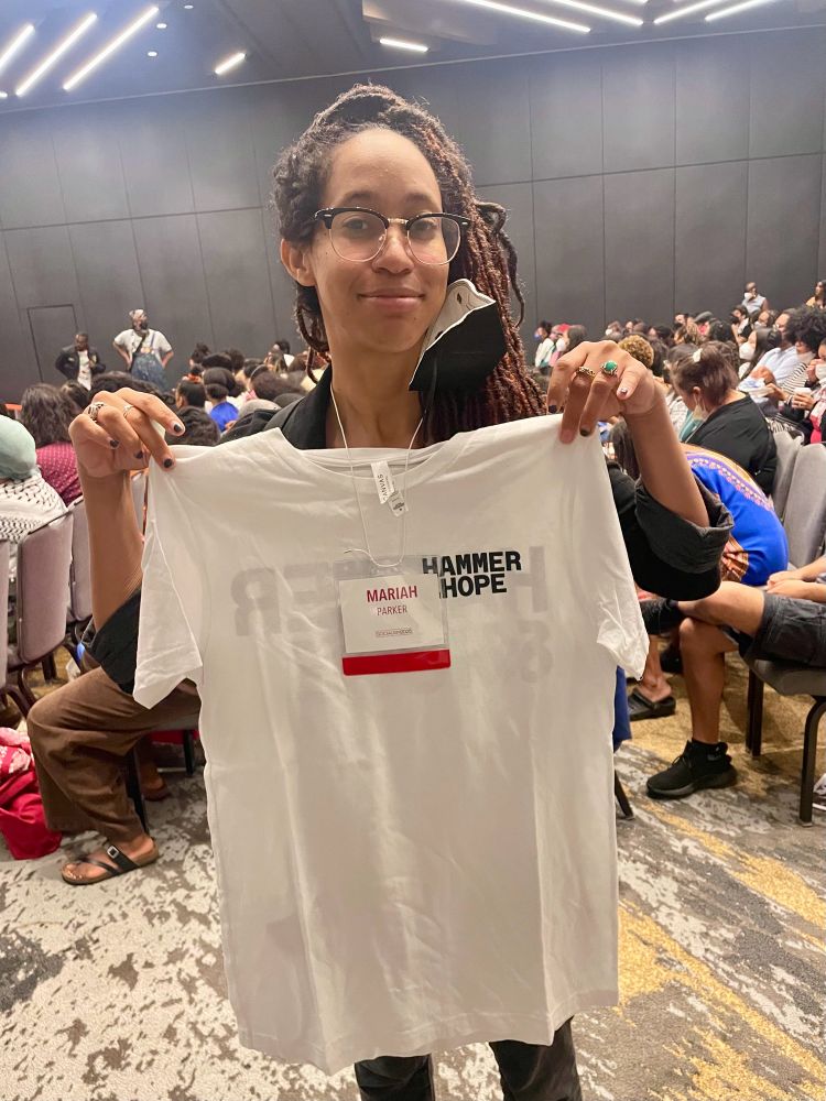 Mariah parker with hammer and hope shirt 