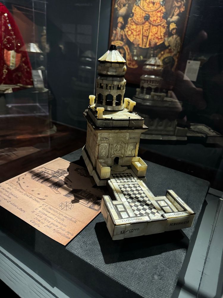 Model of the Holy Sepulchre 