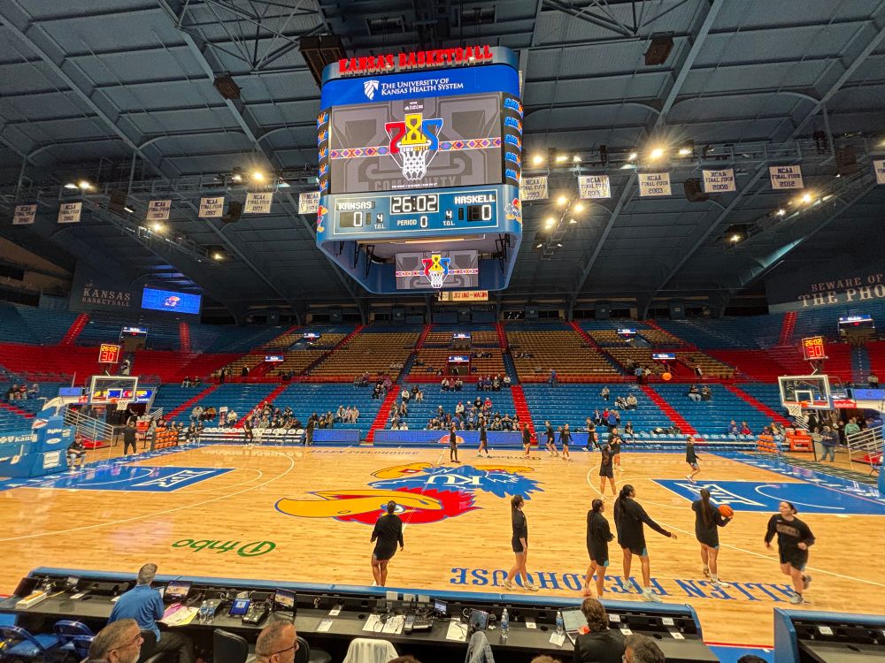allen field house before the game 