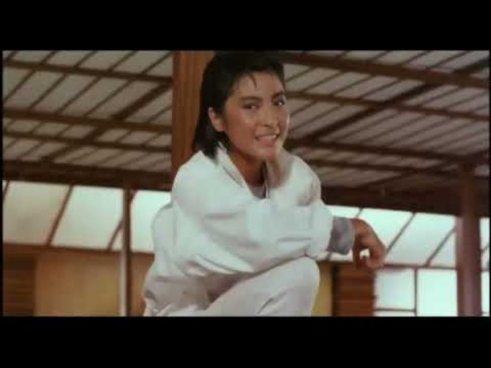 tfw michelle yeoh cuts 2 the feeling