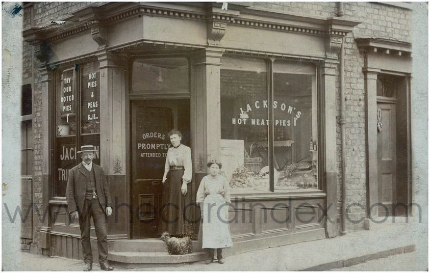 Hot pie shop on corner of Buckingham St