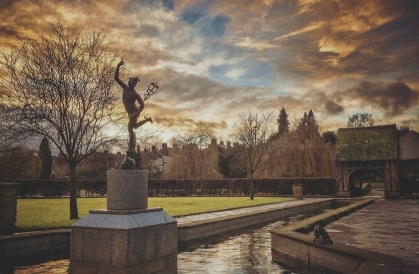 Photo of Rowntree Park, with statue in foreground