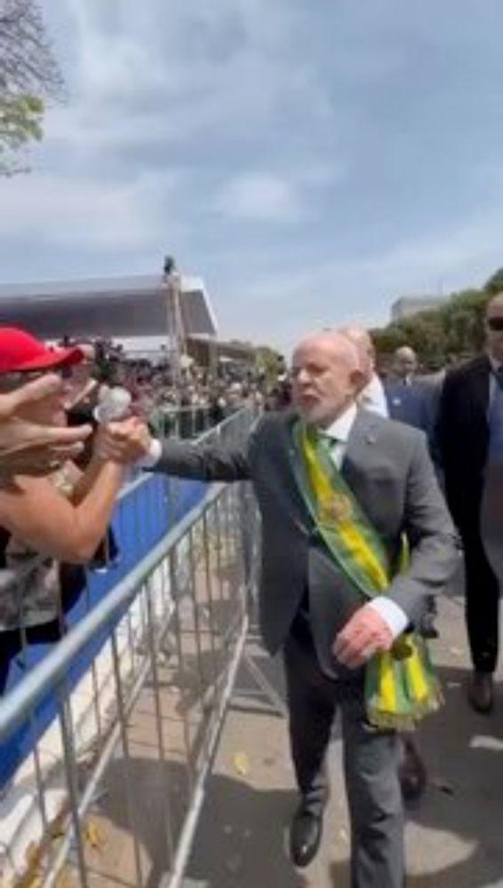 Canal FRAMES Amigos do Lula - FRENTE AMPLA