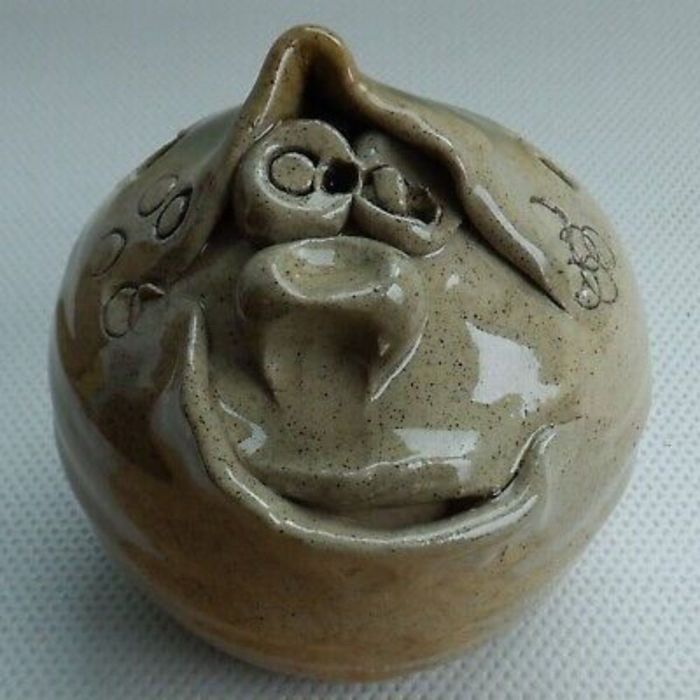 PRETTY UGLY POTTERY VASE Hand Made Wales Flower Buds  | eBay