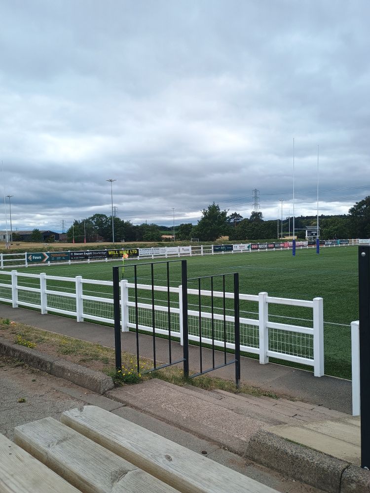 Photo of the pitch at Stourbridge Rugby Club