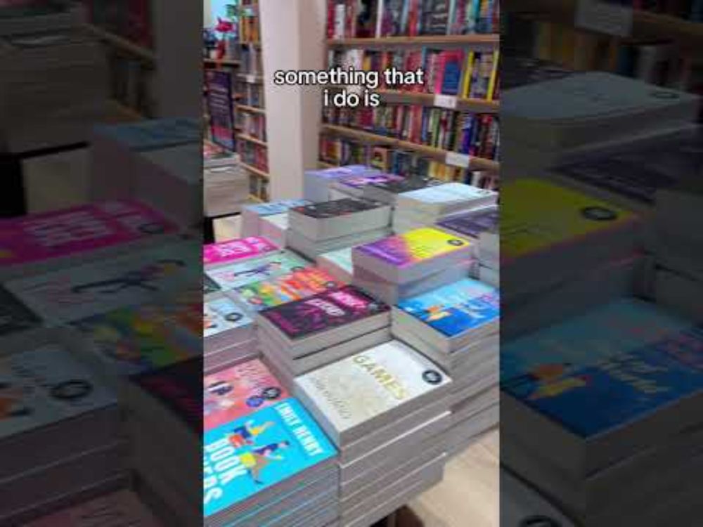 i love barnes and noble📚#books #b&n #booktok #booktube #relatable