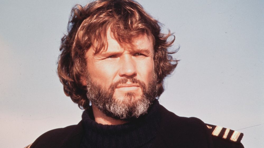 Kris Kristofferson, country music legend and 'Blade' star, dies at 88