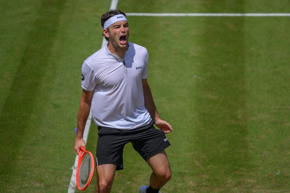 Taylor Fritz delivers instant message to Alexander Zverev after beating him in BOSS Open final