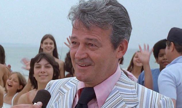 The mayor in jaws