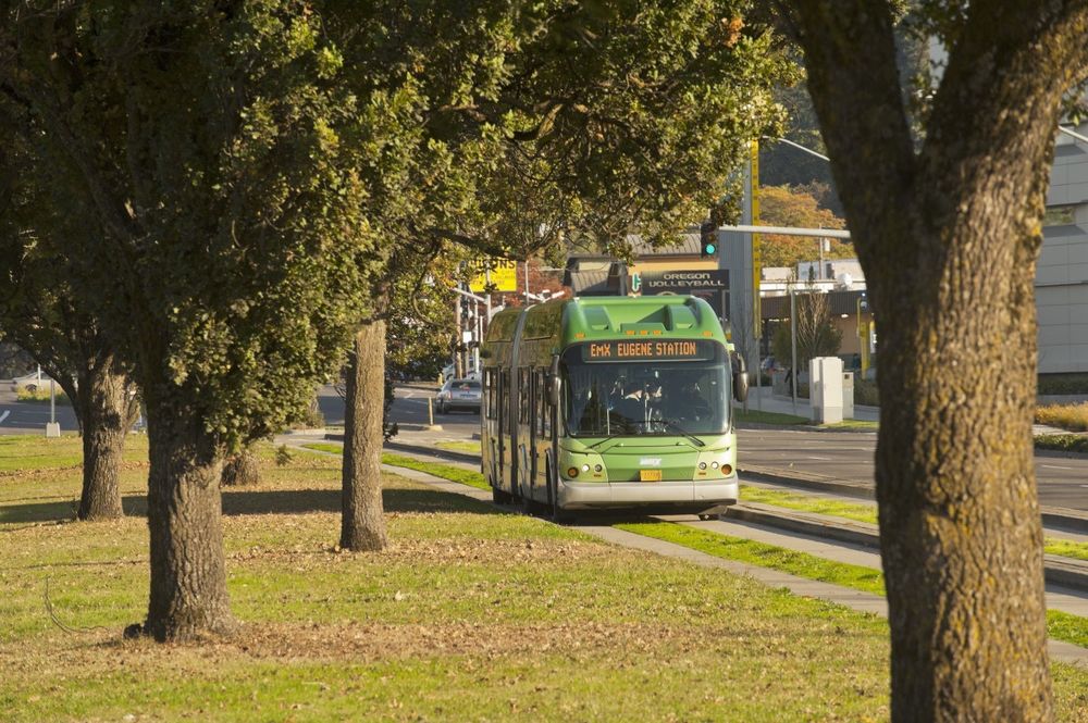 emx BRT in Eugene Oregon 