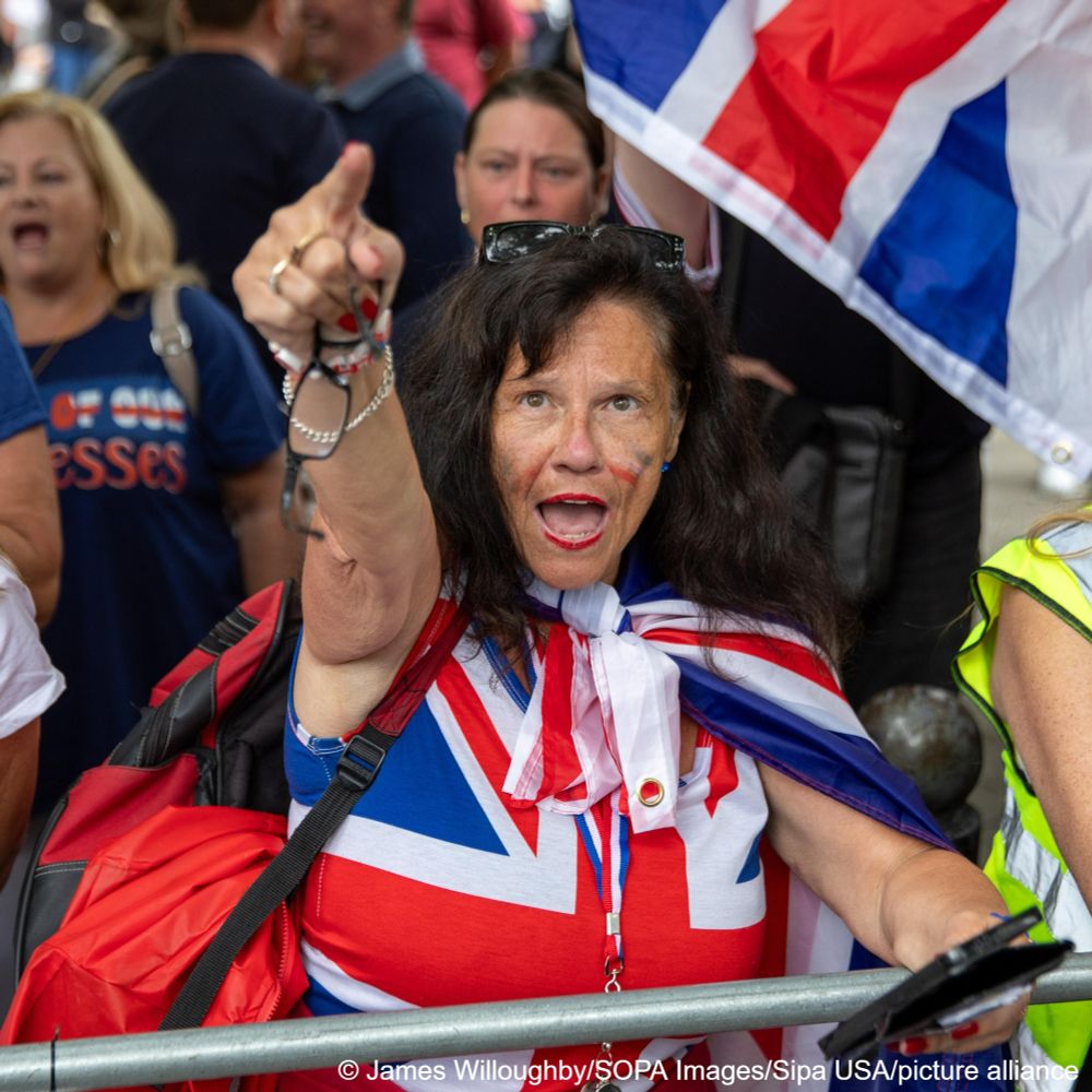 Anti-migration protesters gathered outside London's Thistle Hotel, where migrants are housed, over the weekend.

In the UK, housing for migrants has become a hot-button issue amid rising housing costs.