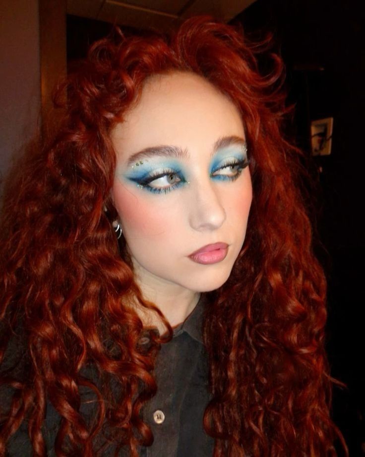 Gostosa, diva faz assim msm!!!