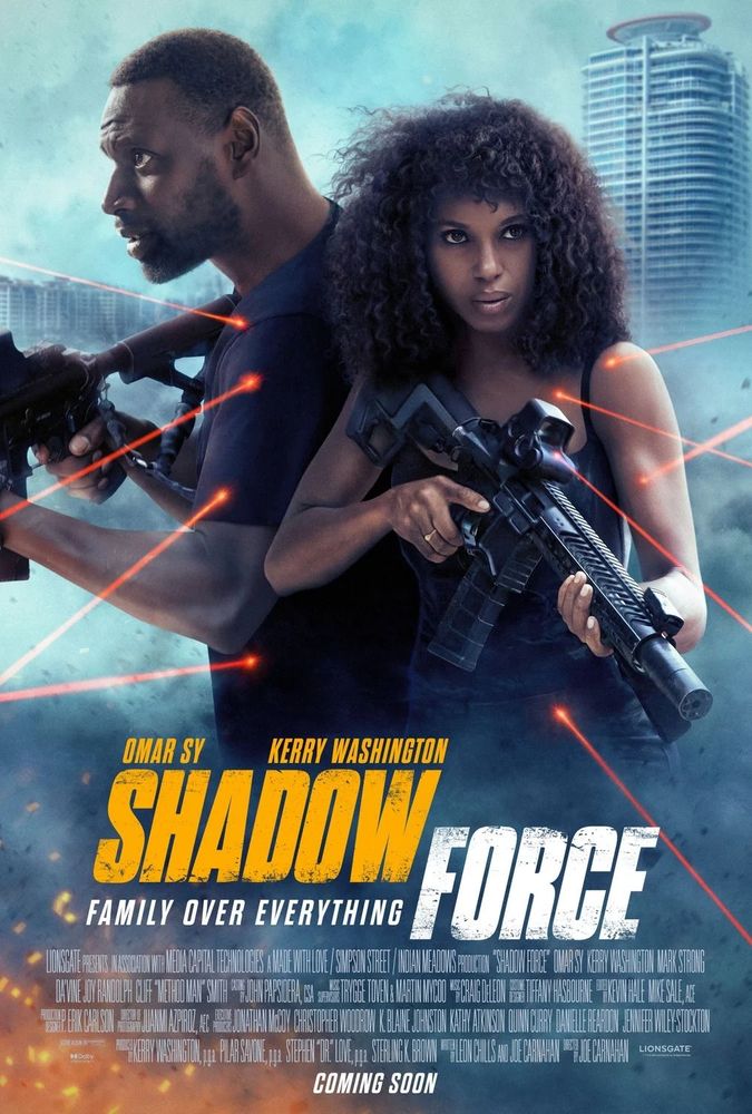 Omar Sy et Kerry Washington dans Shadow Force