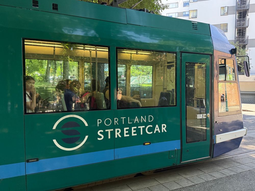 Green Portland streetcar